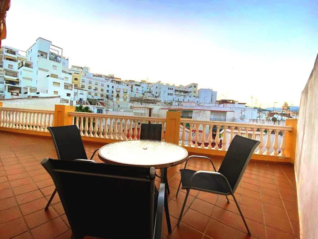 Apartamento Coliseo อัลมูเญการ์ ภายนอก รูปภาพ